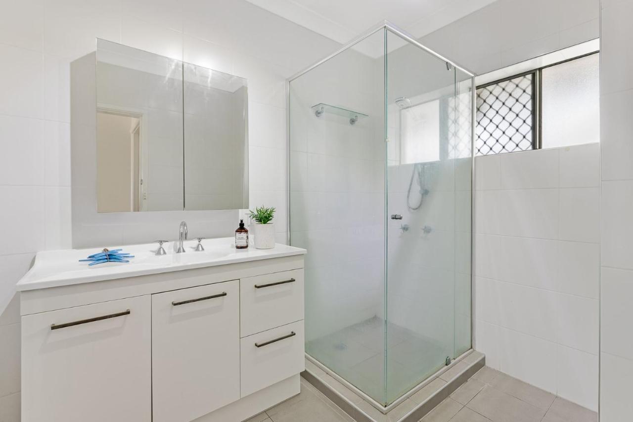 Longbeach Unit 12 Apartment *